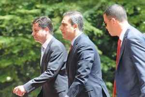 Hakan Fidan ile &Ouml;calan İmralı'da g&ouml;r&uuml;şt&uuml;