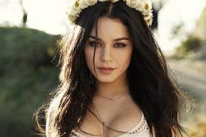 Vanessa Hudgens d&ouml;n&uuml;yor!
