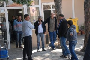 Umuda yolculuğa turist s&uuml;s&uuml;