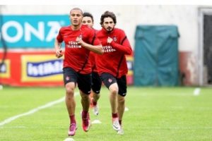Trabzonspor'da tek hedef Akhisar!