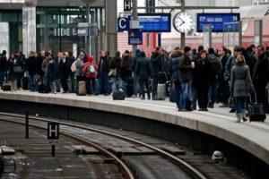 Berlin'de korku dolu saatler