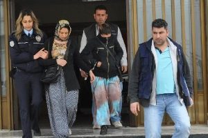 Hırsızlar sert kayaya &ccedil;arptı