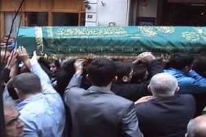 Meyhane &ouml;n&uuml;nde helallik