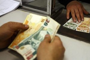 Banka fazla eksper &uuml;cretini iade etti