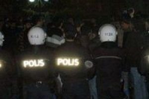 Marmara &Uuml;niversitesi karıştı