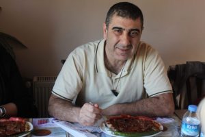 Metin &Ouml;z&uuml;lk&uuml; Bursa kebabına bayıldı