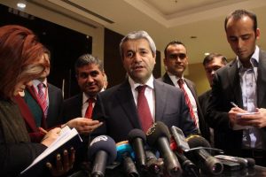 Erg&uuml;n'&uuml;n "akil adamlar" yorumu
