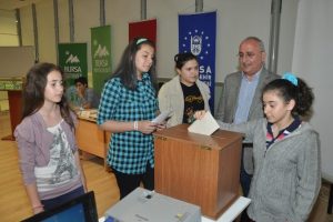 Kent Konseyi &Ccedil;ocuk Meclisi'nde demokratik zorlu yarış