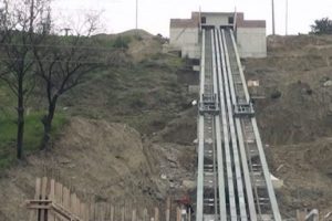 Şimdi de yatay asans&ouml;r