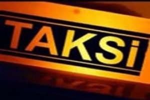 Bı&ccedil;akla taksiciyi gasp etti