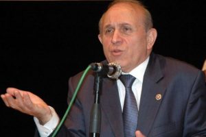 'Komisyon Anayasa'ya aykırı değil'