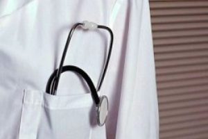 Doktorlar iş bırakıyor