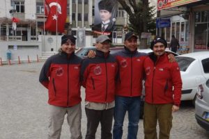 O b&uuml;y&uuml;k gurur Bursalı paraş&uuml;t&ccedil;&uuml;lerin! -&Ouml;ZEL HABER
