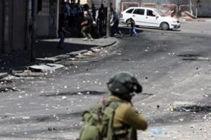 Netanyahu'dan f&uuml;ze uyarısı