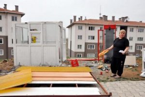 Yıkımdan dram &ccedil;ıktı