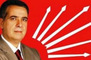 CHP'de barış s&uuml;reci istifası