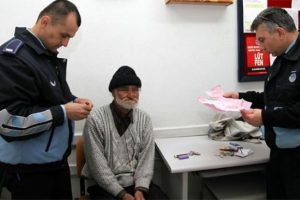 Dilenci gayrimenkul zengini &ccedil;ıktı