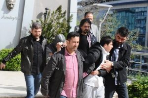 Bursa'da servis şof&ouml;r&uuml;, yolunu kesen madde bağımlısını &ouml;ld&uuml;rd&uuml;