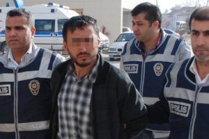 &Ouml;ld&uuml;rd&uuml;ğ&uuml; ortağının &ccedil;ocuklarına bakmış!