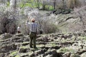 K&uuml;tahya'da toprak kayması paniği