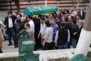 İhmal kurbanı gen&ccedil; son yolculuğuna uğurlandı