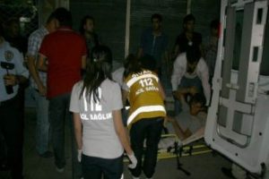 &Uuml;lk&uuml; Ocakları &ouml;n&uuml;nde kavga