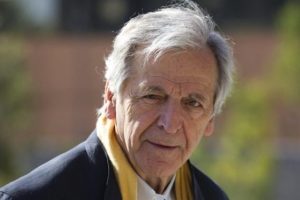 Yaşam Boyu Başarı &Ouml;d&uuml;l&uuml; Gavras'a