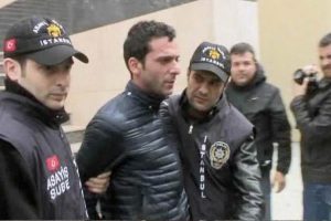 Onur &Ouml;zbizerdik tutuklandı