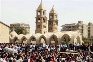 Cenaze t&ouml;reninde şiddet