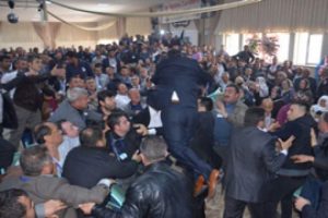 Kongrede inanılmaz olay