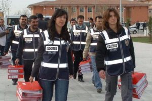 İzmir g&uuml;zeli &ccedil;&ouml;kertti