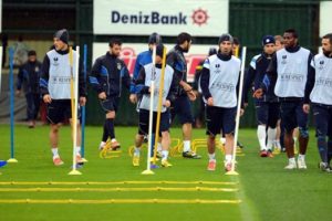 Fenerbah&ccedil;e'de izin g&uuml;n&uuml;