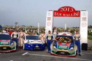 İzmir'de ralli heyecanı