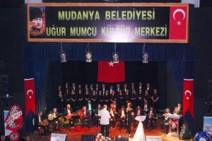 Mudanya'da m&uuml;zik ziyafeti