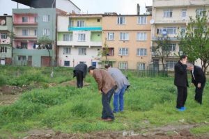 Emekli polis tartıştığı depo bek&ccedil;isini tabancayla vurdu