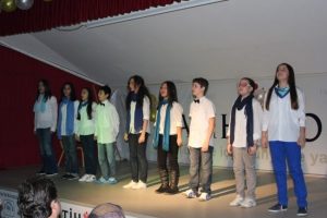 &Ouml;ğrenciler ingilizce ş&ouml;leninde buluştu