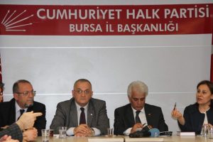 "Sekt&ouml;rde ciddi bir kaos yaşanıyor"