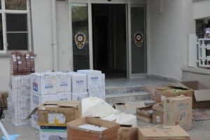 Ak&ccedil;akale'de ka&ccedil;ak&ccedil;ılık operasyonu; 4 g&ouml;zaltı