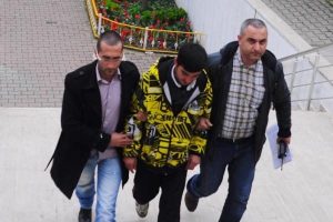 Gazete sahibine saldıran 3 ş&uuml;pheli yakalandı
