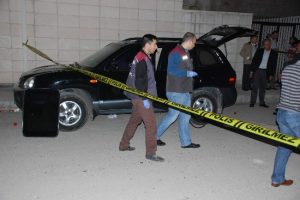 &Ccedil;akmak gazı ile oyun sırasında patlama: 4 yaralı