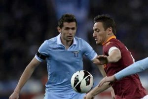Roma, Lazio kapışmasından galip &ccedil;ıkmadı