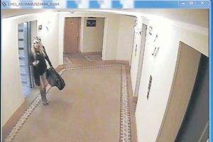 Otel odasında başbaşa 9 saat