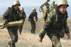 Azerbaycan-Ermenistan hattında gerginlik