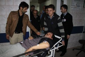 Anten takarken &ccedil;atıdan d&uuml;şt&uuml;