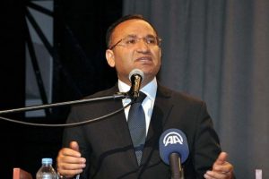 Bozdağ'dan Silivri eleştirisi