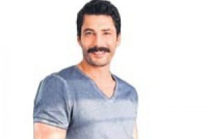 Hobisi yelkenli tekne yapmak