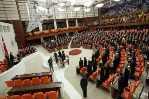MHP oylamaya katılmayacak