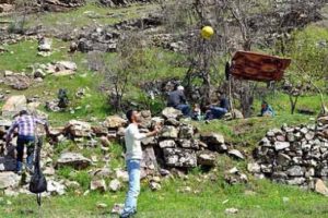 Operasyon b&ouml;lgeleri piknik alanı oldu
