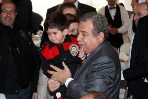 Bakandan şehit ailelerine mesaj