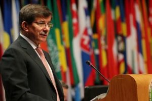 Davutoğlu 'kimyasa'la karşı uyardı